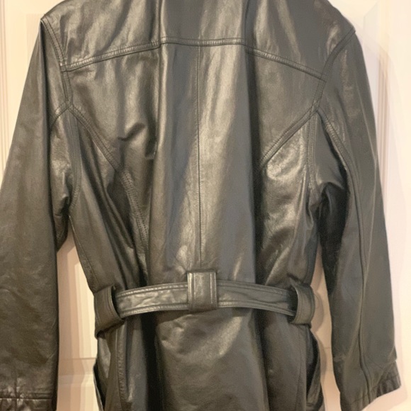 Authentic leather winter coat. - Picture 2 of 5